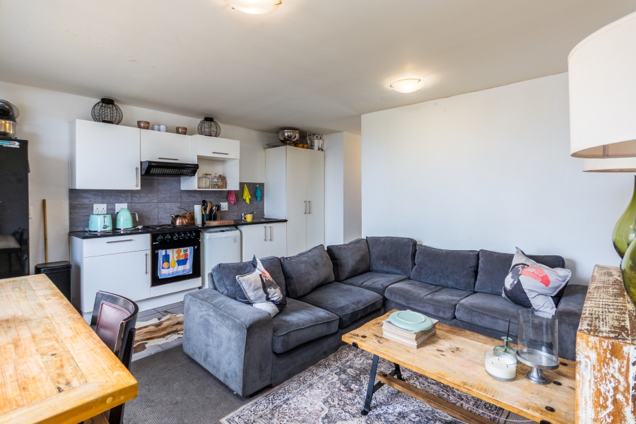 1 Bedroom Property for Sale in Zonnebloem Western Cape